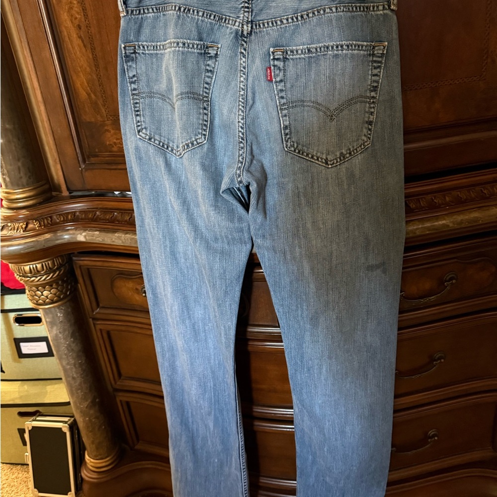 Levi's Men's Classic Straight Denim Jeans 527s - Picture 3 of 10